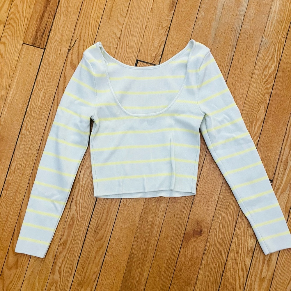 Zara top - Picture 2 of 3